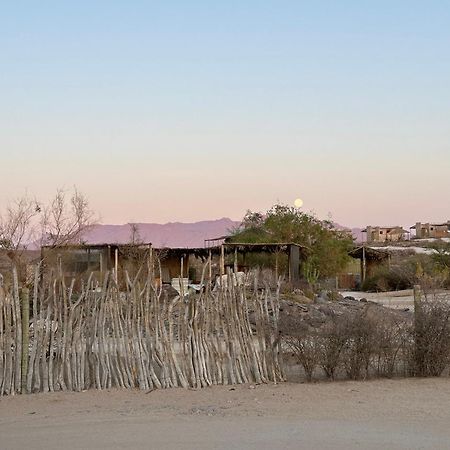 Daureb Isib Campsite And B&B Uis エクステリア 写真