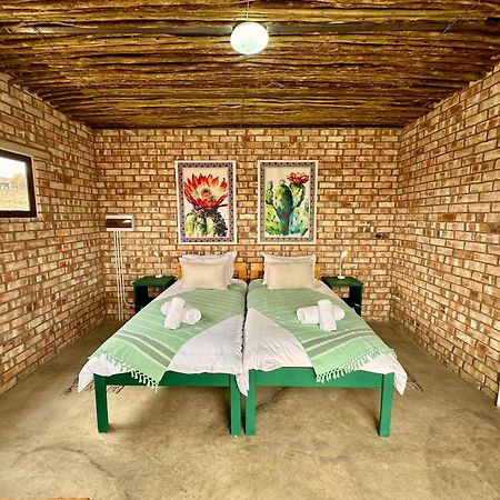 Daureb Isib Campsite And B&B Uis エクステリア 写真