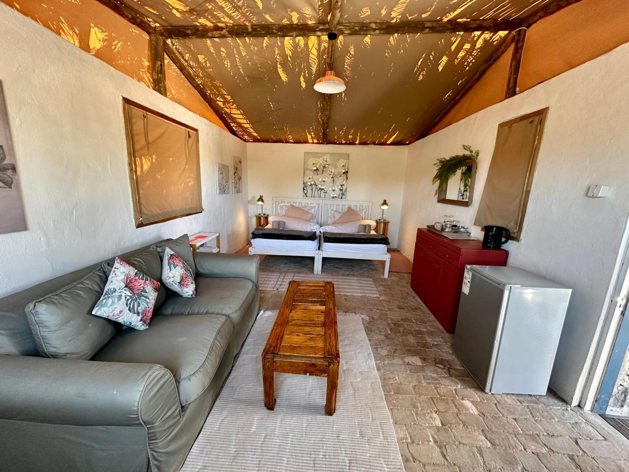 Daureb Isib Campsite And B&B Uis エクステリア 写真