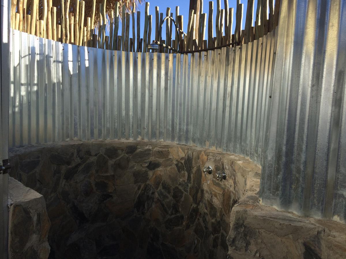 Daureb Isib Campsite And B&B Uis エクステリア 写真